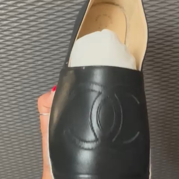 Authentic Chanel Espadrilles Great Condition worn 2x - Picture 2 of 5